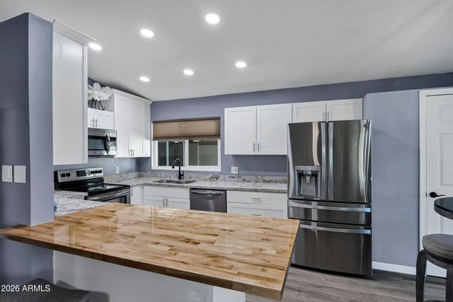 4319 E CONTESSA Street, Mesa, AZ 85205
