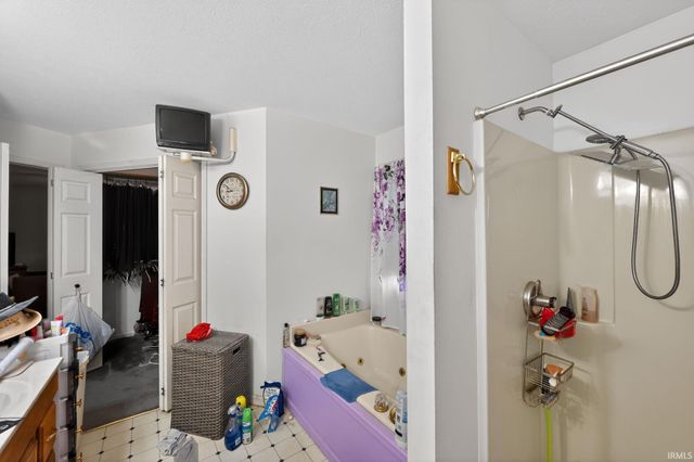 11288 Shadylane Drive, Plymouth, IN 46563