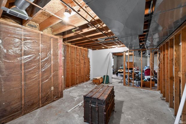 11288 Shadylane Drive, Plymouth, IN 46563