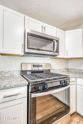 5040 SIERRA MADRE Drive, El Paso, TX 79904