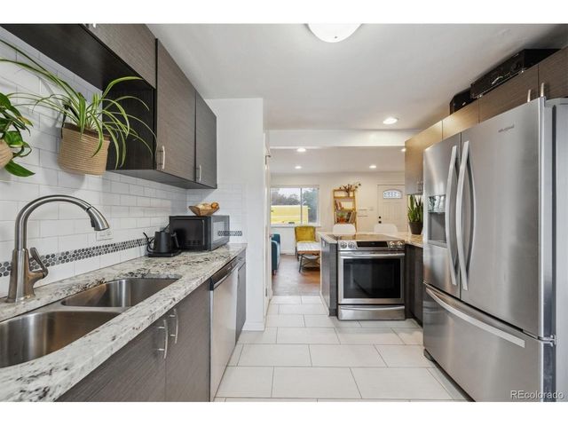 2870 Pontiac St, Denver, CO 80207