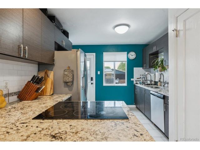 2870 Pontiac St, Denver, CO 80207