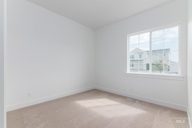 2607 N Morehouse Ave, Eagle, ID 83616