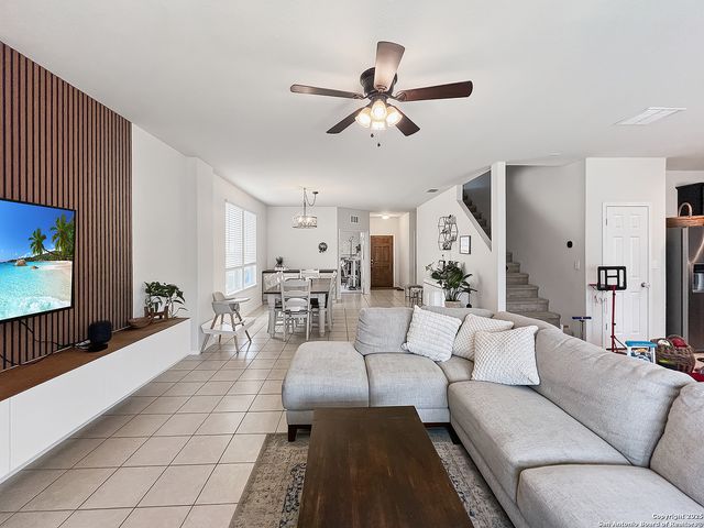 428 Holly Bush, New Braunfels, TX 78130