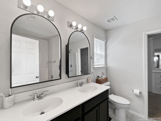 428 Holly Bush, New Braunfels, TX 78130