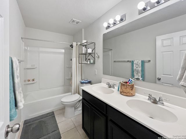 428 Holly Bush, New Braunfels, TX 78130