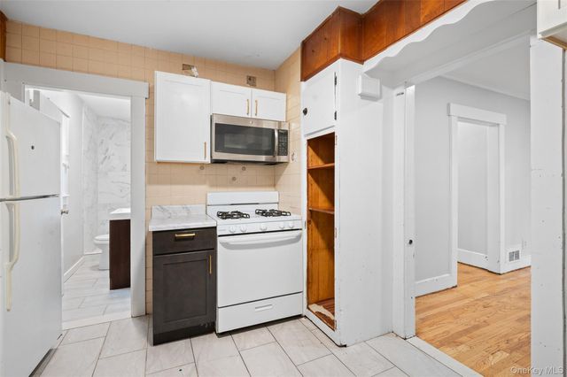 5 Lincoln Street, Sloatsburg, NY 10974