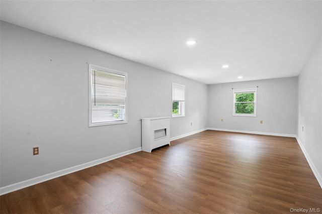 5 Lincoln Street, Sloatsburg, NY 10974