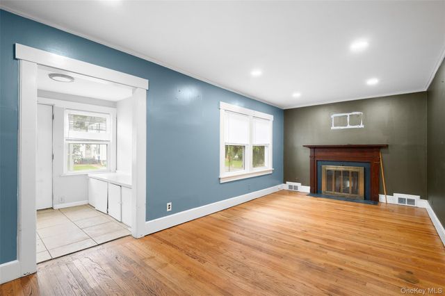 5 Lincoln Street, Sloatsburg, NY 10974