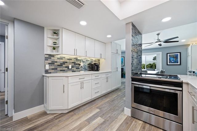 4904 Vincennes ST 204, Cape Coral, FL 33904