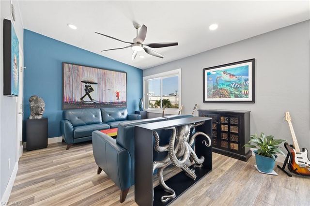 4904 Vincennes ST 204, Cape Coral, FL 33904