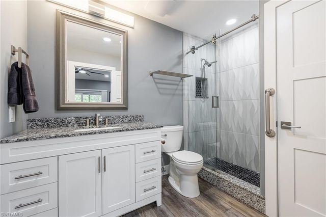 4904 Vincennes ST 204, Cape Coral, FL 33904