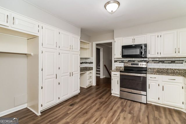 3404 Sherrod Drive, Marietta, GA 30008
