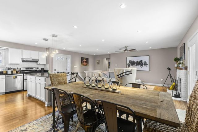 6031 Cromdale Drive, Dublin, OH 43017