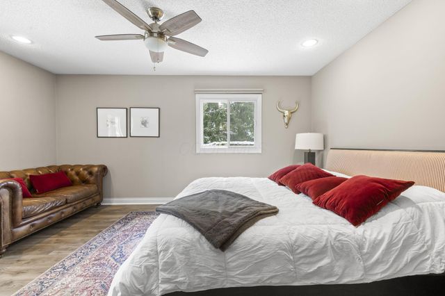 6031 Cromdale Drive, Dublin, OH 43017