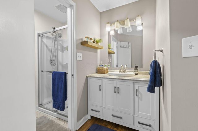 6031 Cromdale Drive, Dublin, OH 43017