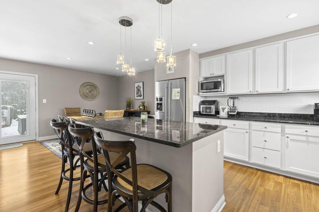 6031 Cromdale Drive, Dublin, OH 43017