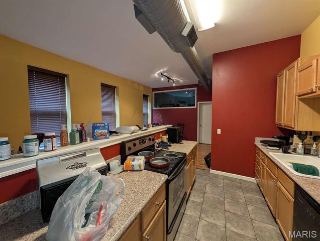 2801 Lemp Avenue B2, St Louis, MO 63118