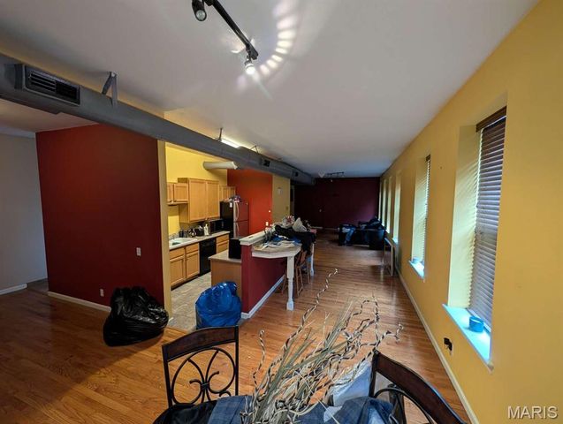 2801 Lemp Avenue B2, St Louis, MO 63118