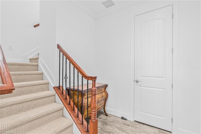 10647 Tiki CT, Estero, FL 33928