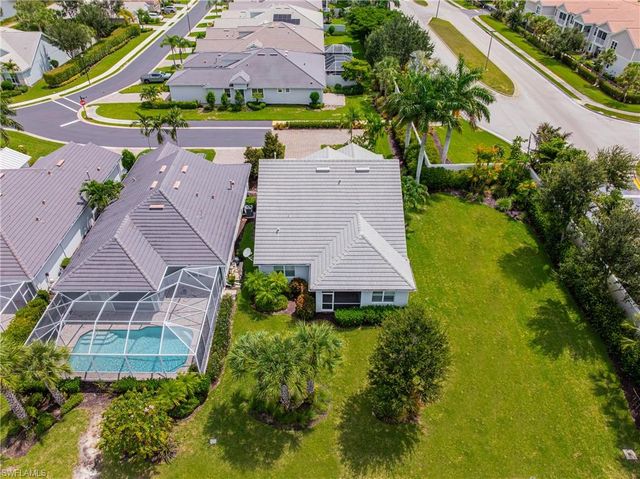 10647 Tiki CT, Estero, FL 33928