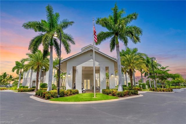 10647 Tiki CT, Estero, FL 33928