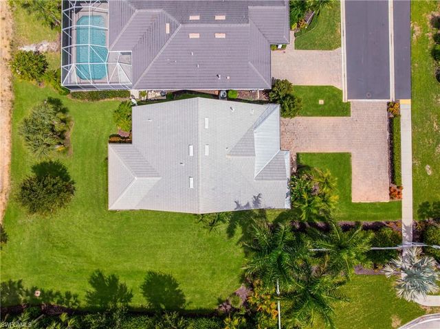 10647 Tiki CT, Estero, FL 33928