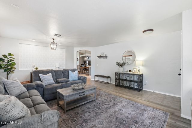 3569 E MORELOS Court, Gilbert, AZ 85295