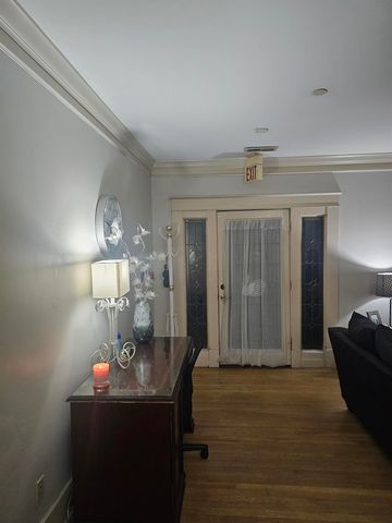 2954 HOMEWOOD DR, Memphis, TN 38128