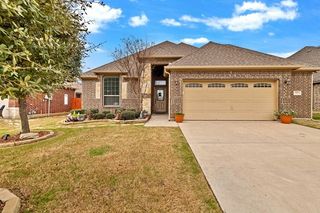 905 Cloudlock Drive, Saginaw, TX 76179