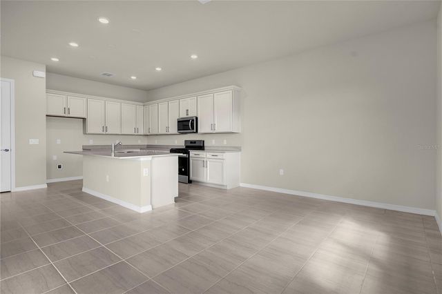 10411 PARK ESTATES AVENUE, Orlando, FL 32836