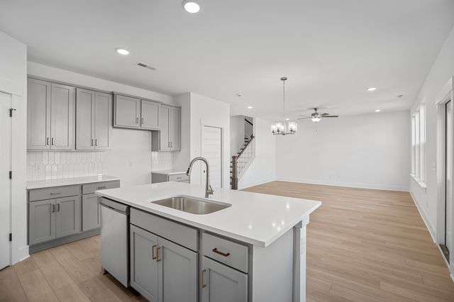 2155 Rock Chimney Rd, Gallatin, TN 37066