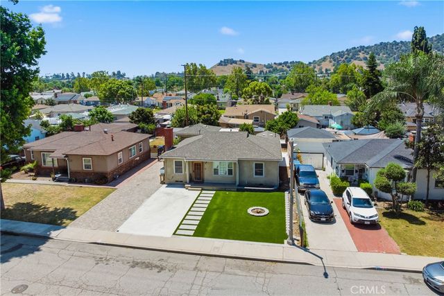 1656 Vejar, Pomona, CA 91766