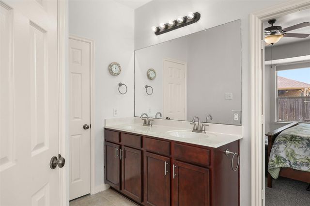 2406 Santiago Lane, League City, TX 77573