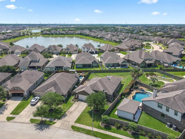 2406 Santiago Lane, League City, TX 77573