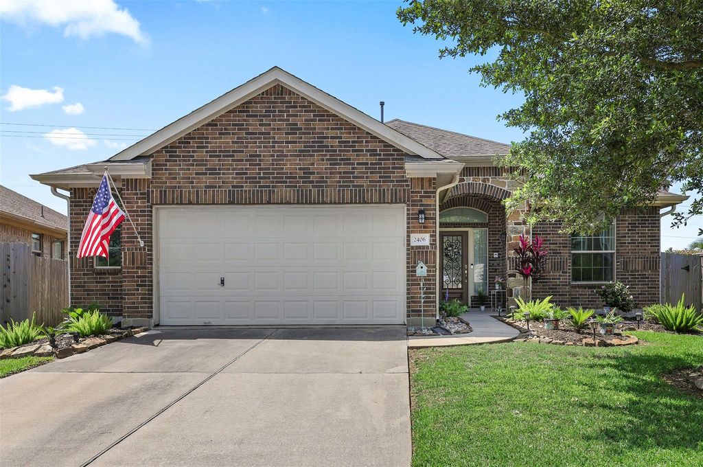 2406 Santiago Lane, League City, TX 77573