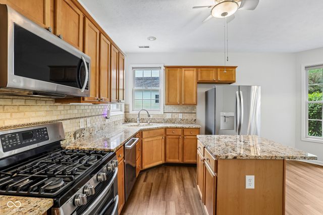 15315 Declaration Drive, Westfield, IN 46074