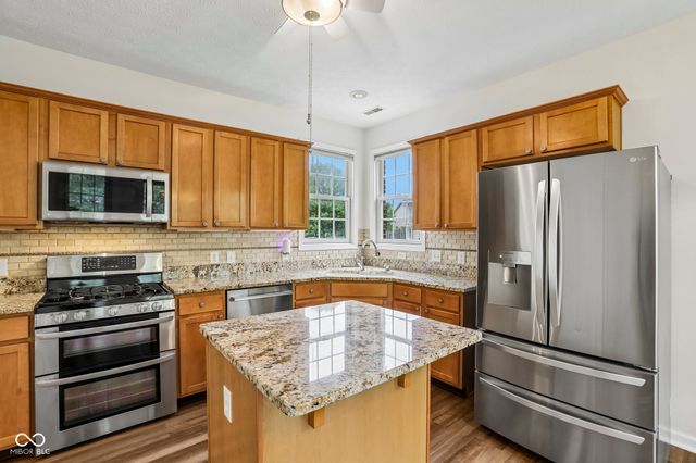 15315 Declaration Drive, Westfield, IN 46074