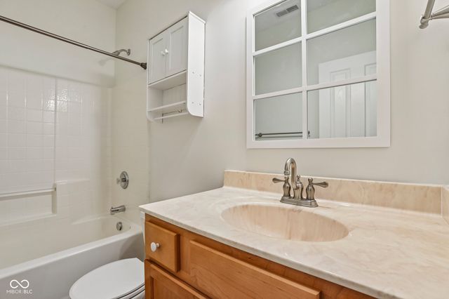 15315 Declaration Drive, Westfield, IN 46074