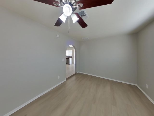 7331 W Mountain View Road, Peoria, AZ 85345