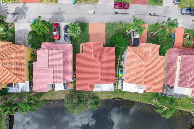 1054 SE 6th Ave, Dania Beach, FL 33004