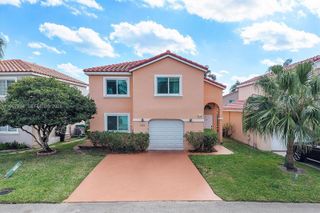 1054 SE 6th Ave, Dania Beach, FL 33004