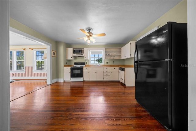 319 CARNATION COURT, Apopka, FL 32703