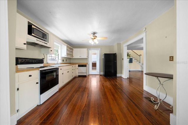 319 CARNATION COURT, Apopka, FL 32703
