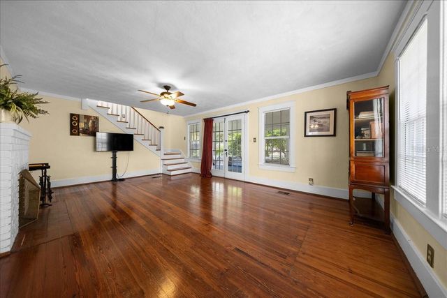 319 CARNATION COURT, Apopka, FL 32703