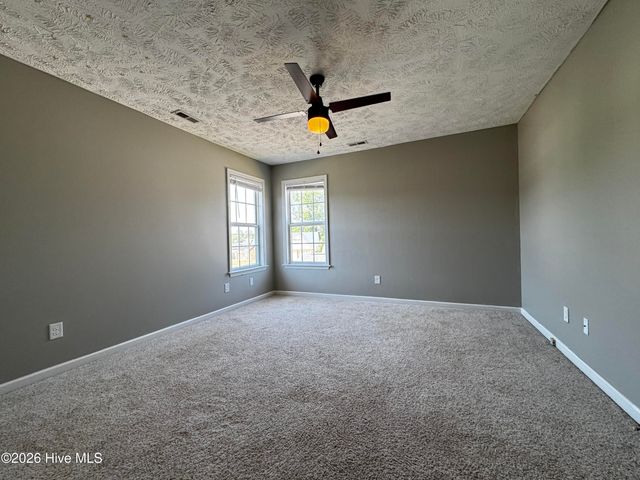 5508 Rising Ridge Drive, Hope Mills, NC 28348