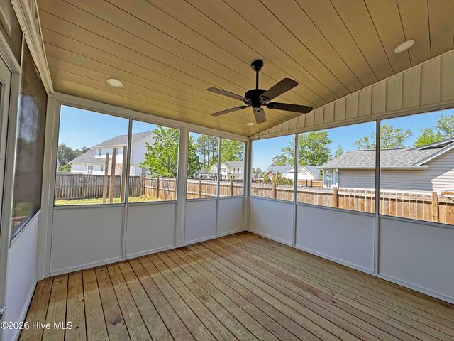 5508 Rising Ridge Drive, Hope Mills, NC 28348