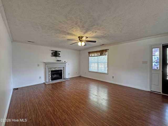 5508 Rising Ridge Drive, Hope Mills, NC 28348