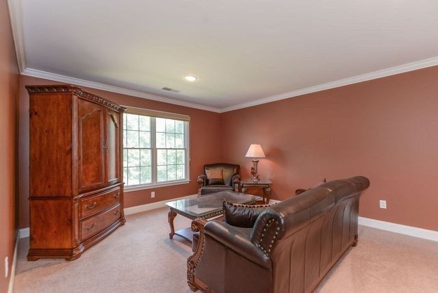 39 Whitehall Way, Bellingham, MA 02019