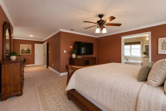 39 Whitehall Way, Bellingham, MA 02019